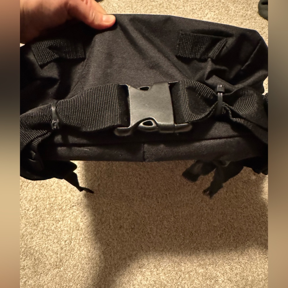 Versatile Black Backpack‎ for Men - Picture 6 of 11